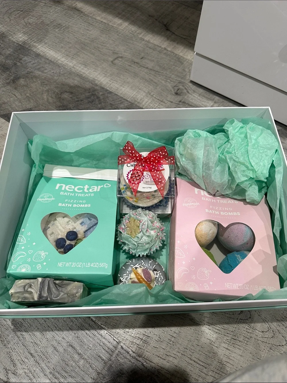 Bath Treats Gift Box — Mint Green & Pink Bath Bomb Set